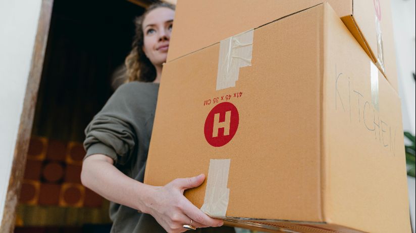 International Moving Containers