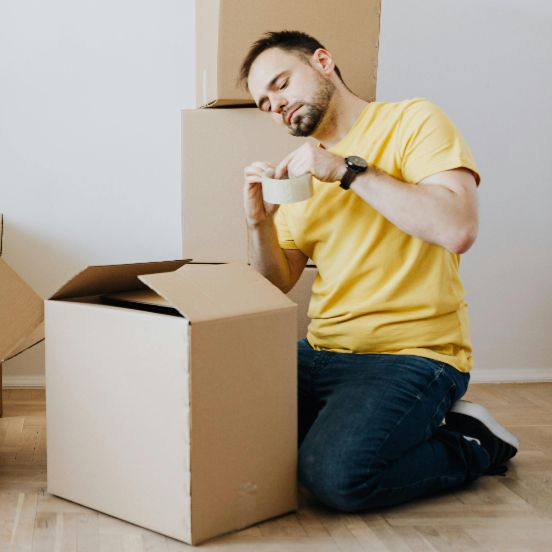 International Moving Containers